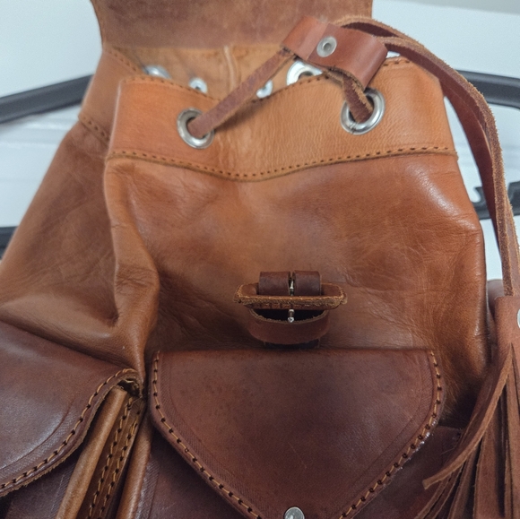 Soft Leather Backpack From Mexico - Picture 3 of 8